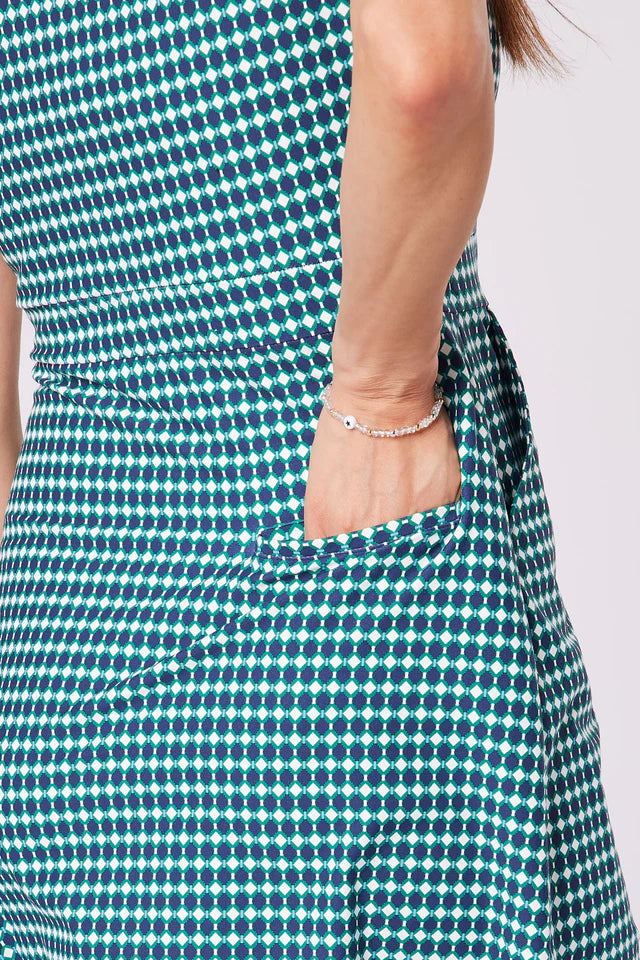 Swing out Sister Penelope Sleeveless Dress In Green