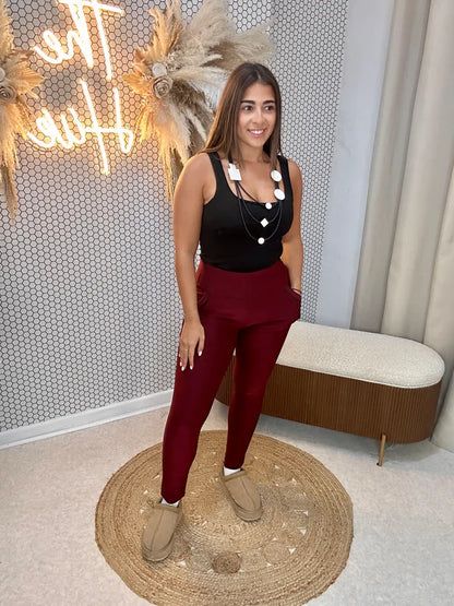 Stretch Leggings in Wine